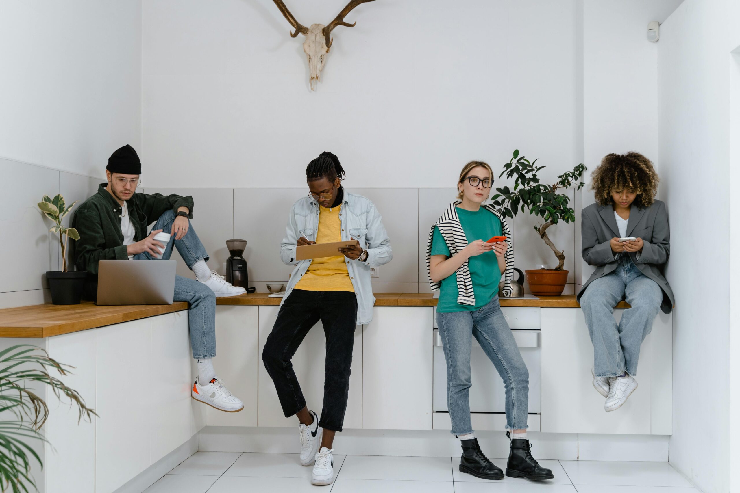 Millennials Uncovered: Habits, Influences, and Motivations in Today’s Consumer Landscape